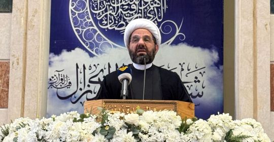 نائب رئيس المجلس التنفيذي في حزب الله الشيخ الشيخ دعموش  خلال خطبة الجمعة عندما يكون هناك احتلال وعدوان مستمر فإن السلاح هو زينة الرجال وعلى الجميع ان يتصدى لهذا الاحتلال و بكل الوسائل، وهذا حق لا يمكن ان نتخلى عنه مهما كانت التضحيات. 14-3-2025